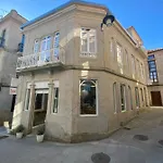 A Casa Dos Nores Charming House 2* 칸가스데모라조